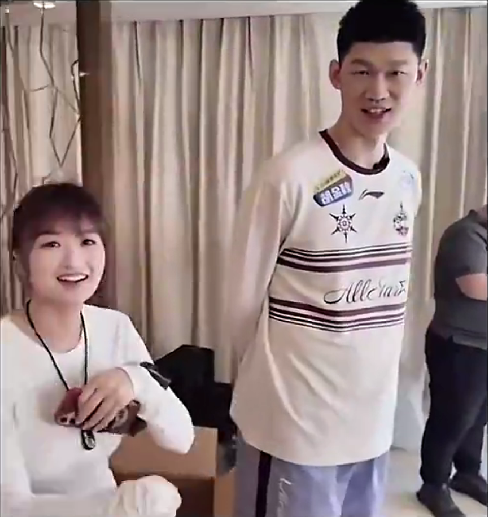 子们一事无, fuTHC, 网友们纷纷