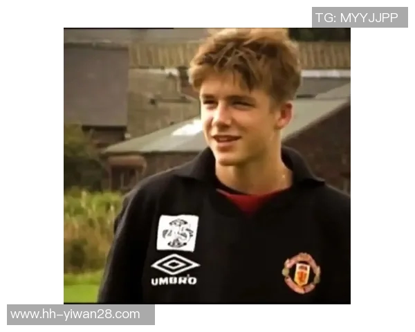 球星现身街头草地赛引发热潮展现野足球激情魅力